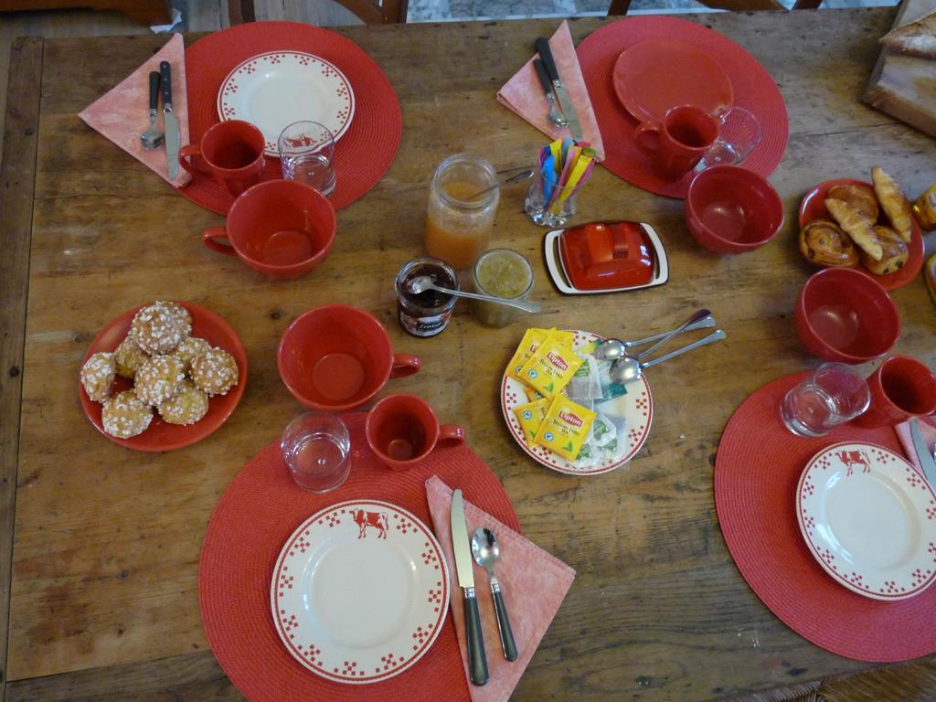 Le Betrot Bed & Breakfast Estissac Luaran gambar