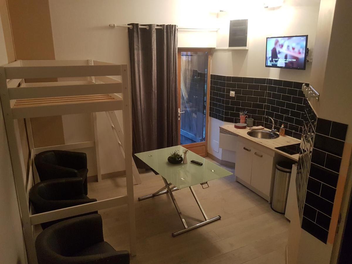 Le Betrot Bed & Breakfast Estissac Luaran gambar