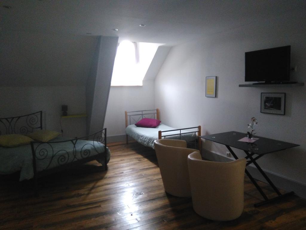 Le Betrot Bed & Breakfast Estissac Luaran gambar